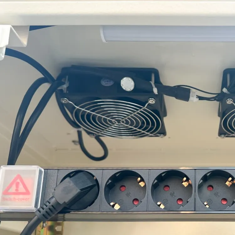 What are the lithium batteries used in solar panels 